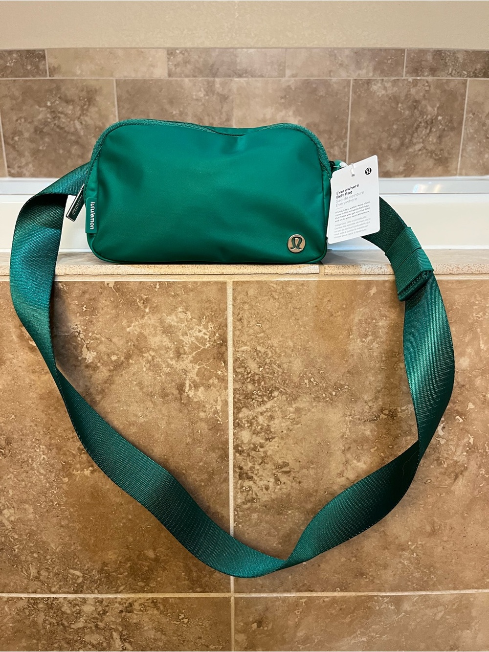 lululemon athletica Green Crossbody Travel Belt Bag